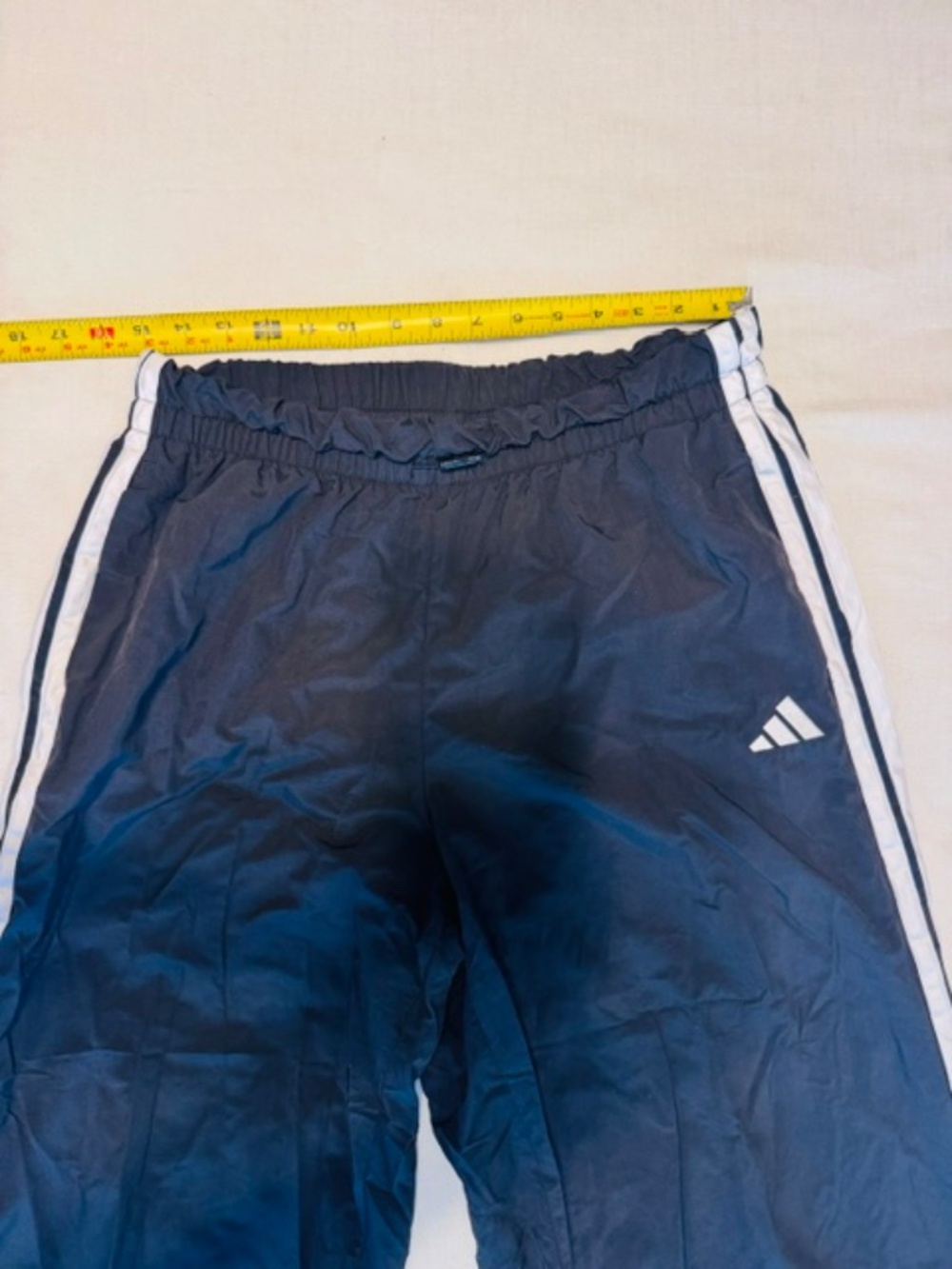 Adidas Women's Three Stripe Parachute Pants. M - Picture 8 of 9